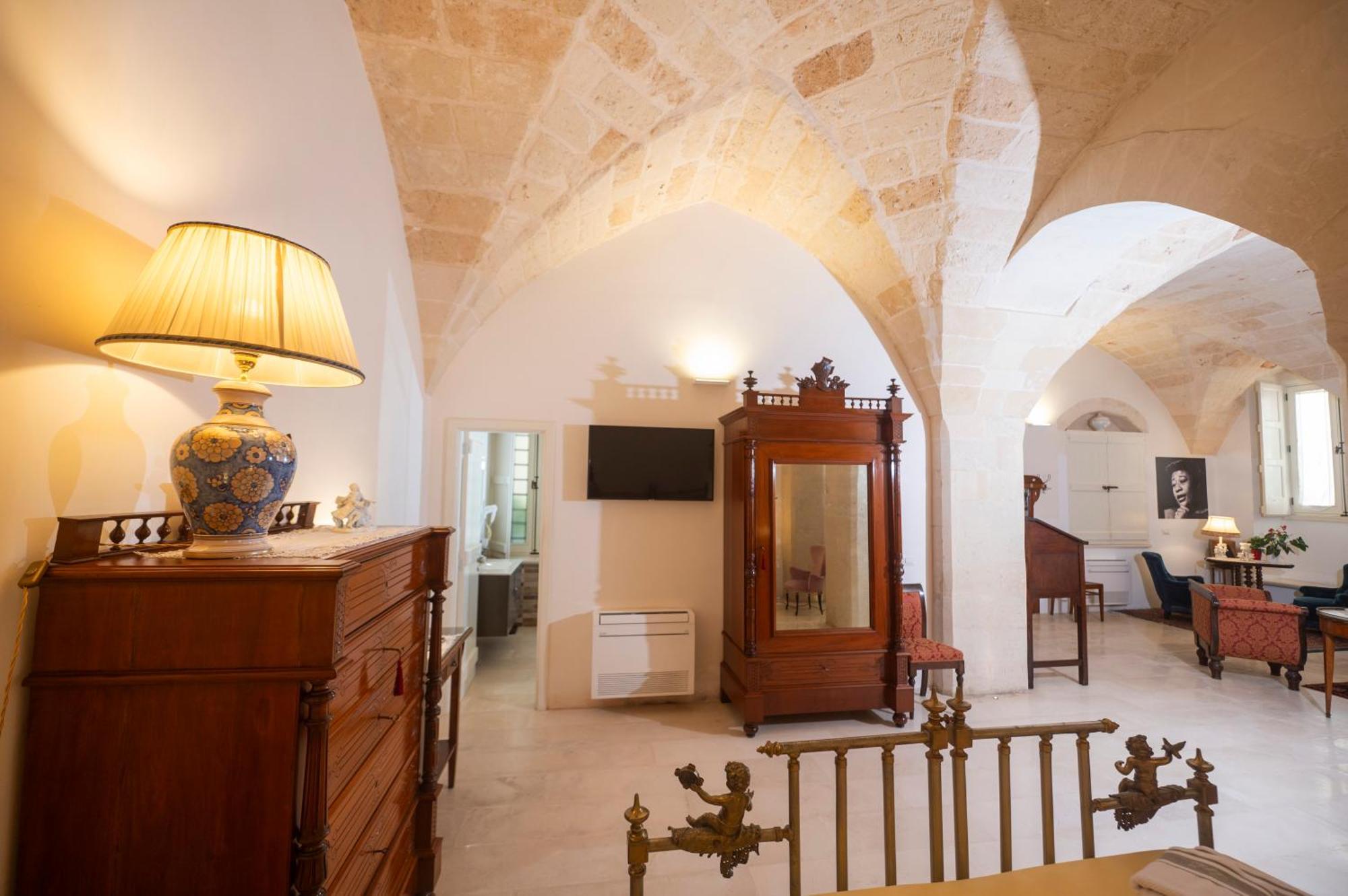 Basseo33 Villa Lecce Bagian luar foto